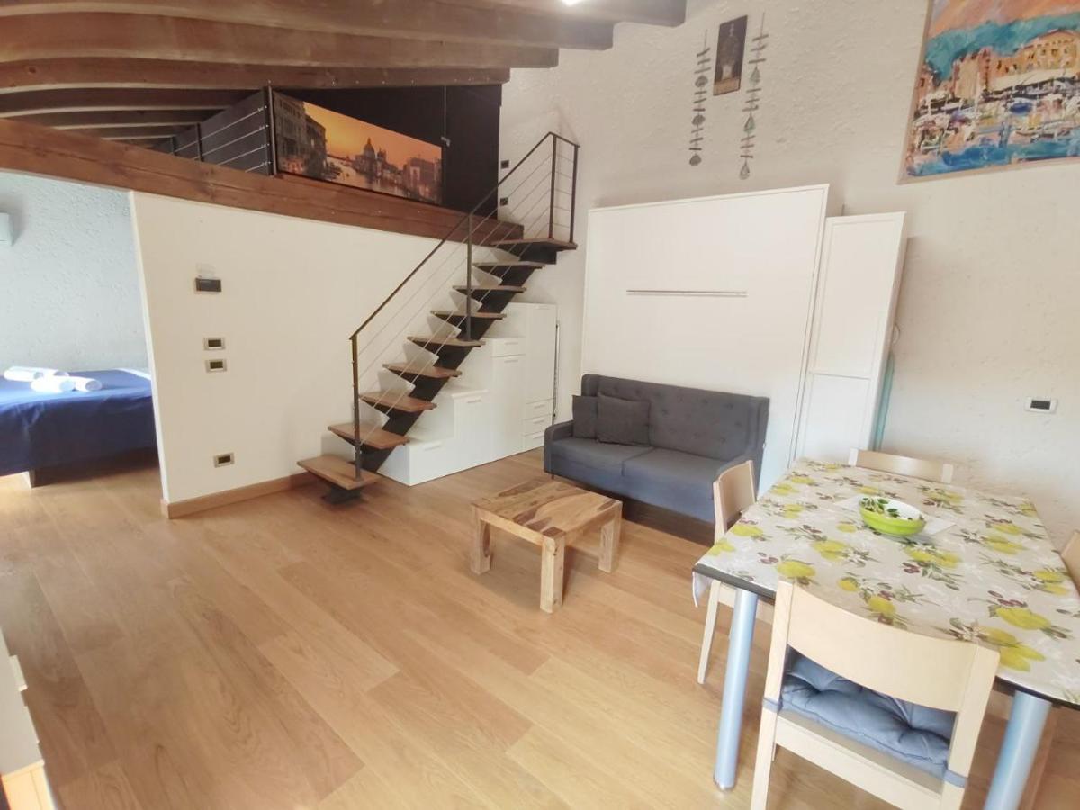 Aly D'Angelo Alla Torre - Immobiliare Azzurra Бардолино Екстериор снимка